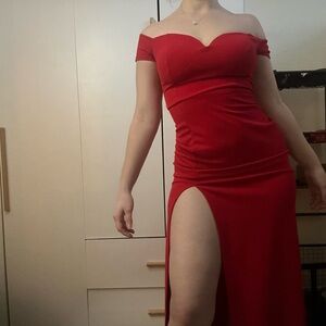 Elegant Red Off-Shoulder Dress